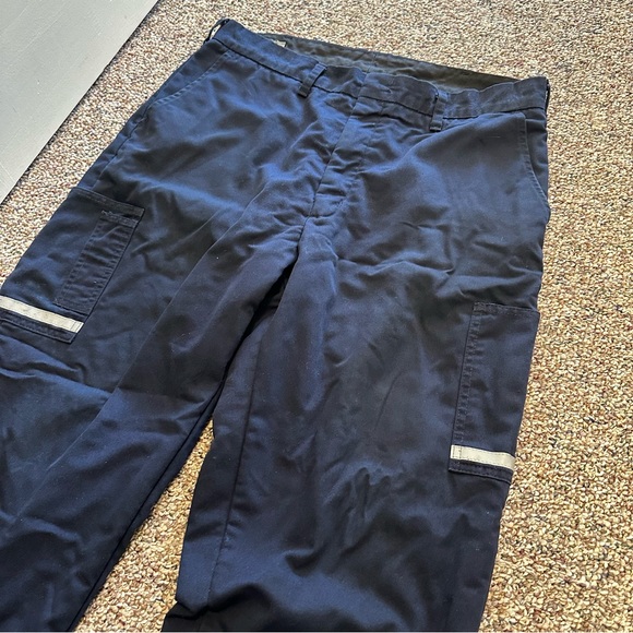 FedEx Delivery Driver Fleece Lined Cargo Pants w/ Reflective Stripe - Size 36 - Picture 2 of 12
